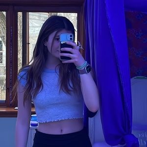 Brandy Melville Ribbed Crop Top